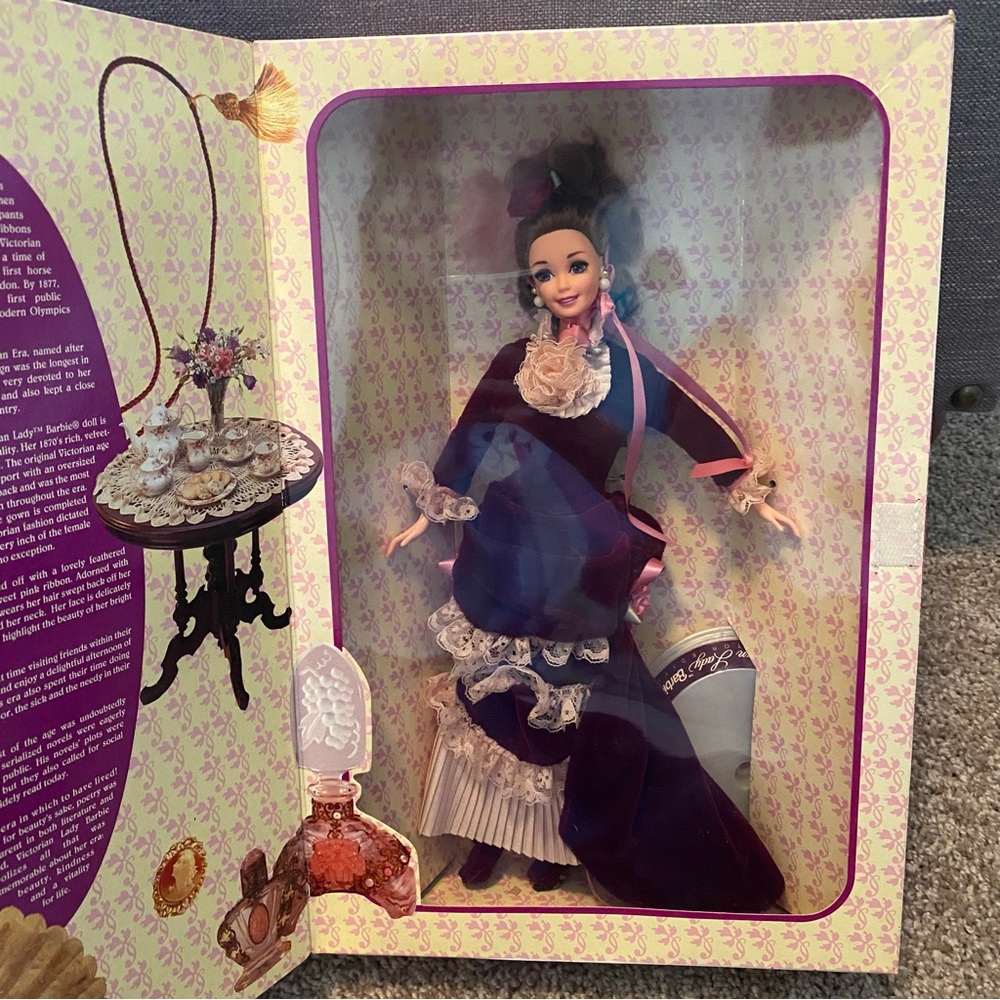 Victorian Lady Collectors Edition Barbie